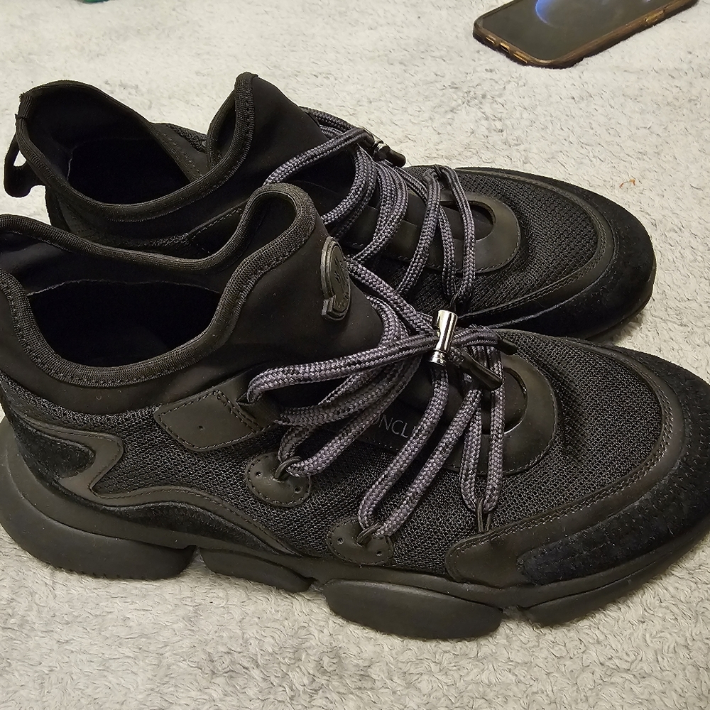 Moncler Stylish Shoes View 6